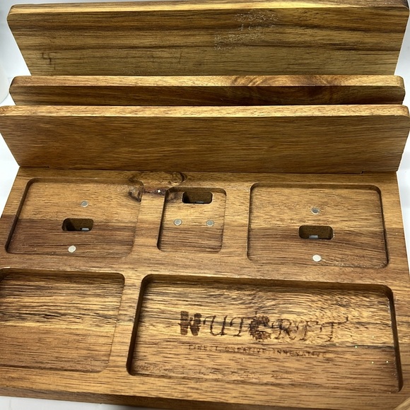 Wutcrft Wood Charging Station for Multiple Devices like Phone Watch Tablet etc - Picture 7 of 13